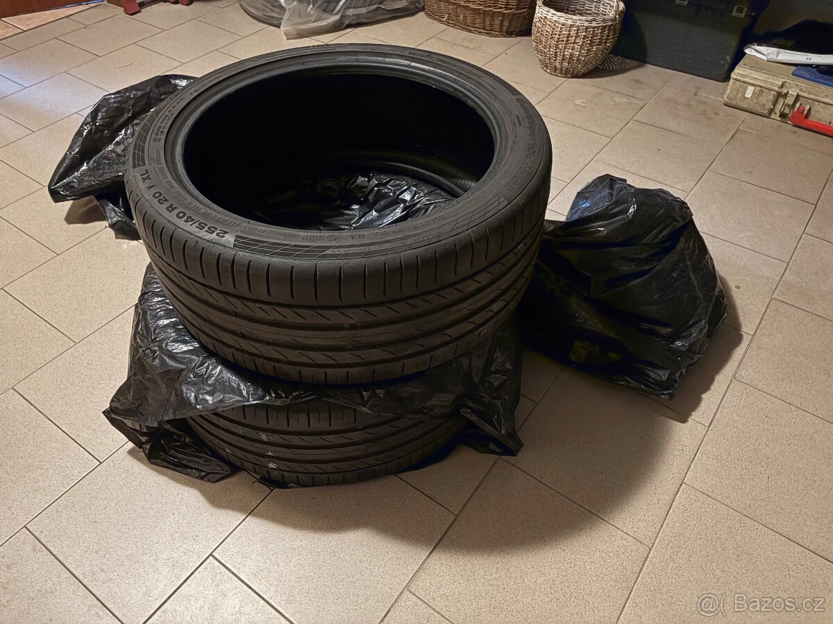 Continental ContiSport Contact 5 255/40 R20 - 2