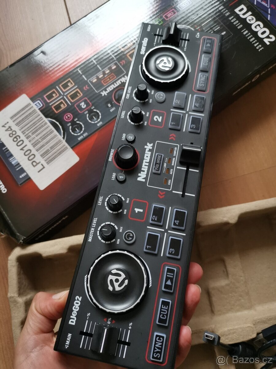 Numark Dj2go2 - 2