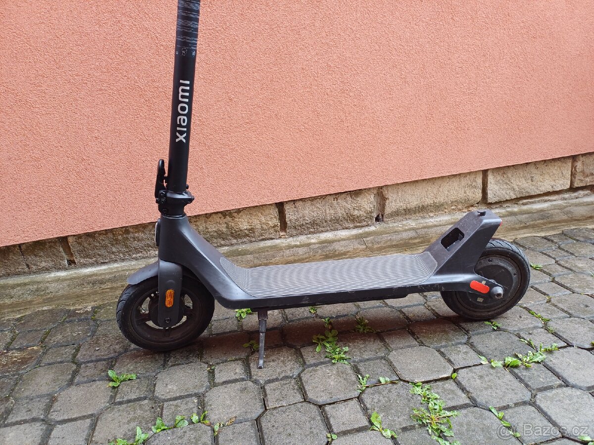 Elektrokoloběžka Xiaomi 4 lite 2nd gen - 2