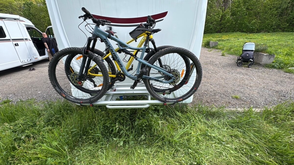 obytný polointegrovany vůz Giottiline Siena 395 pro 5 os. - 2