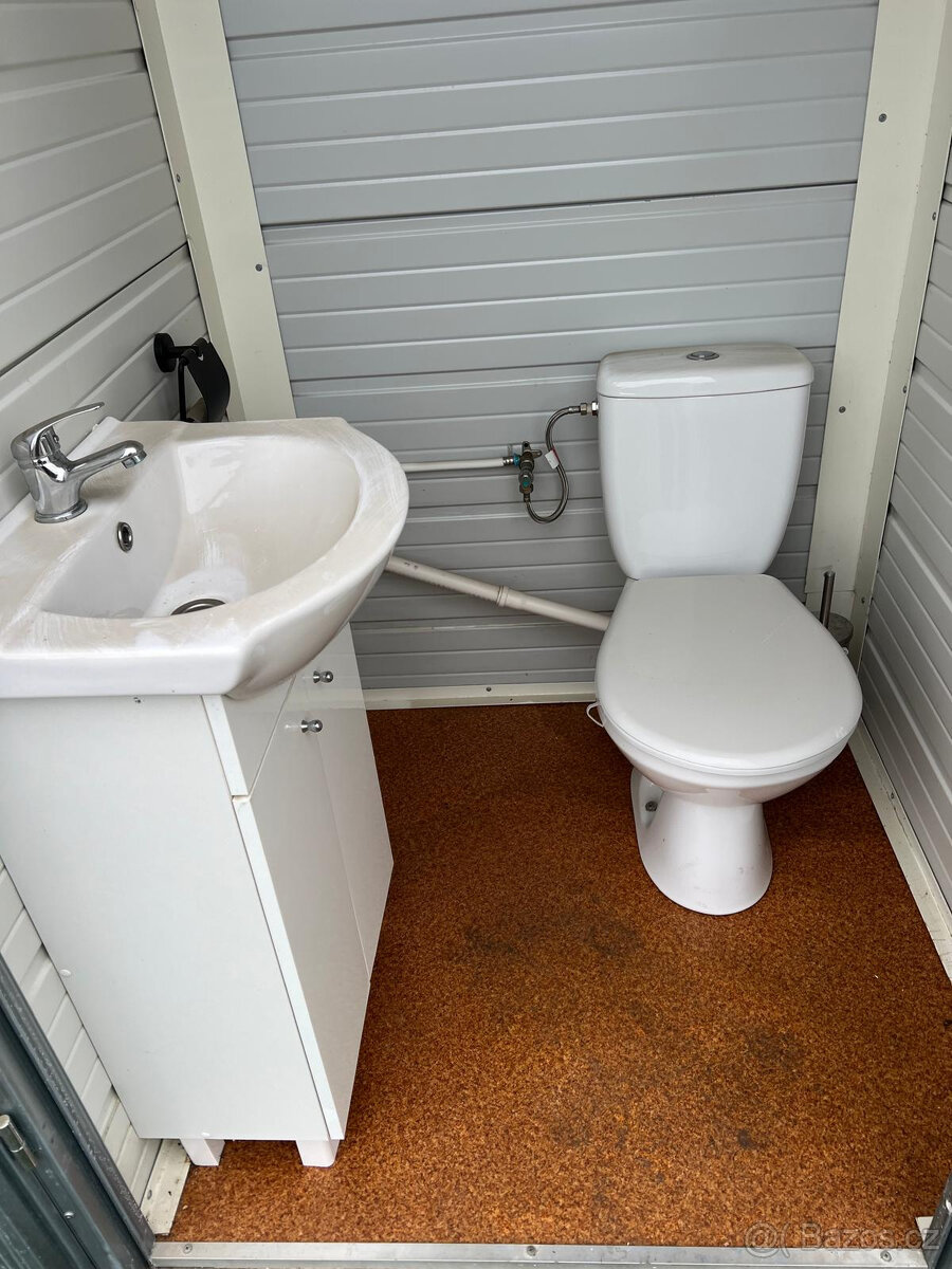 2 x mobilní wc + mobilní sprcha - 2