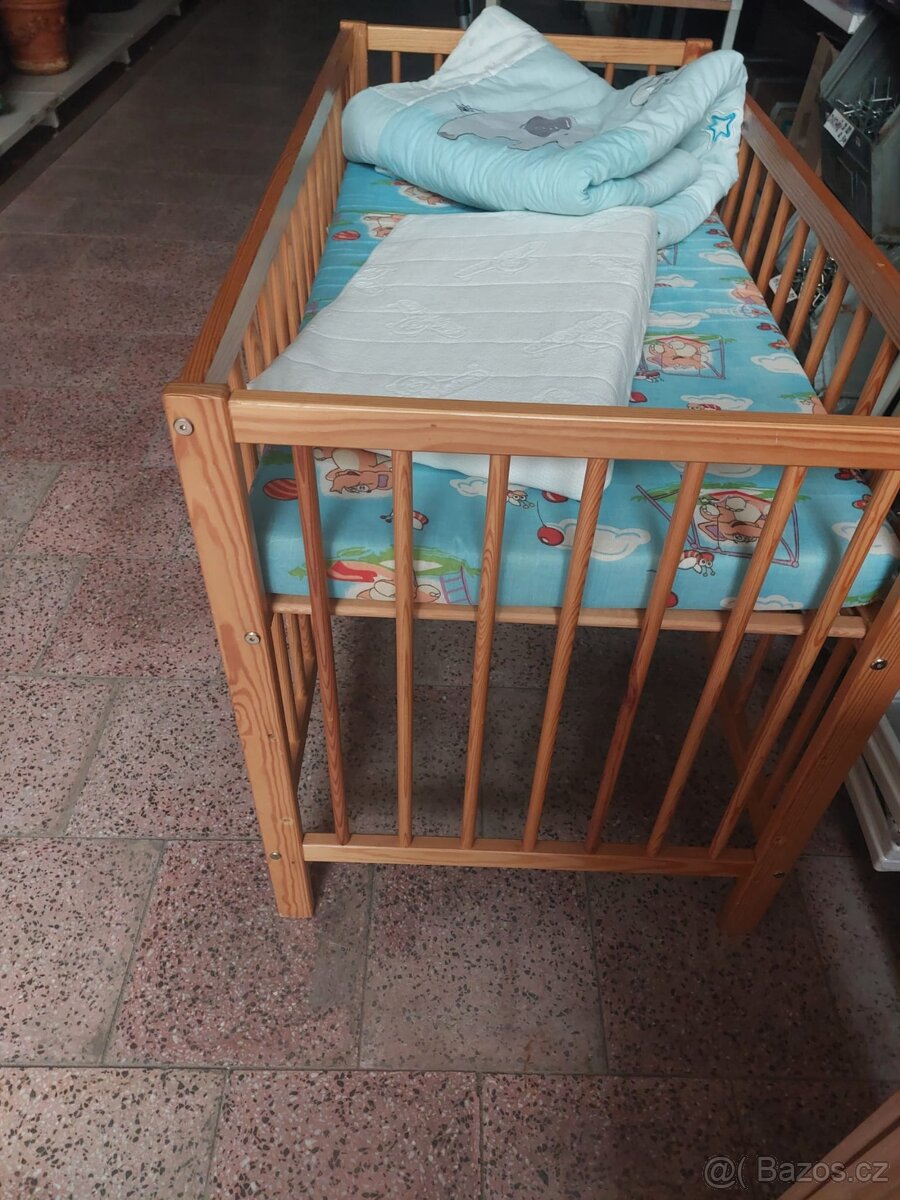 Dětská postýlka - 2