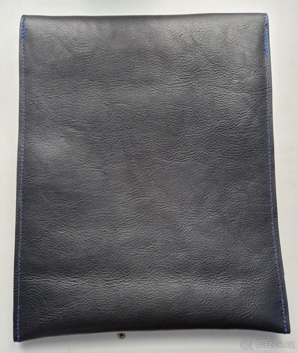 Kožené pouzdro na notebook 14" - 2