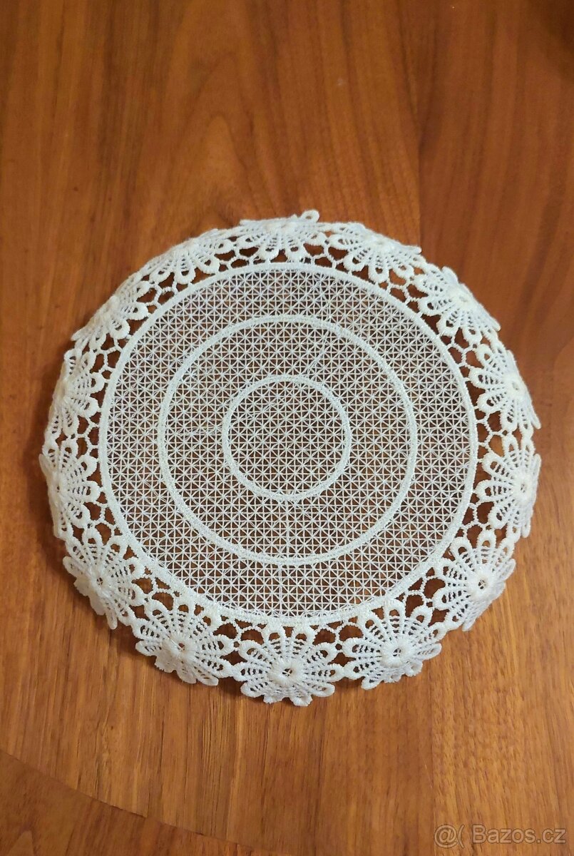 Plastové dekorační misky - 2