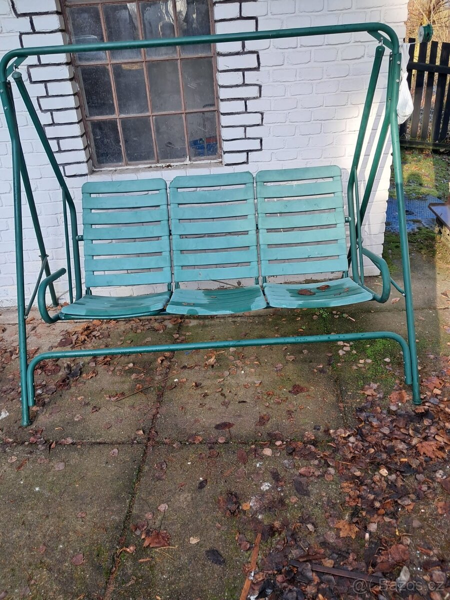 Zahradní houpačka - 2