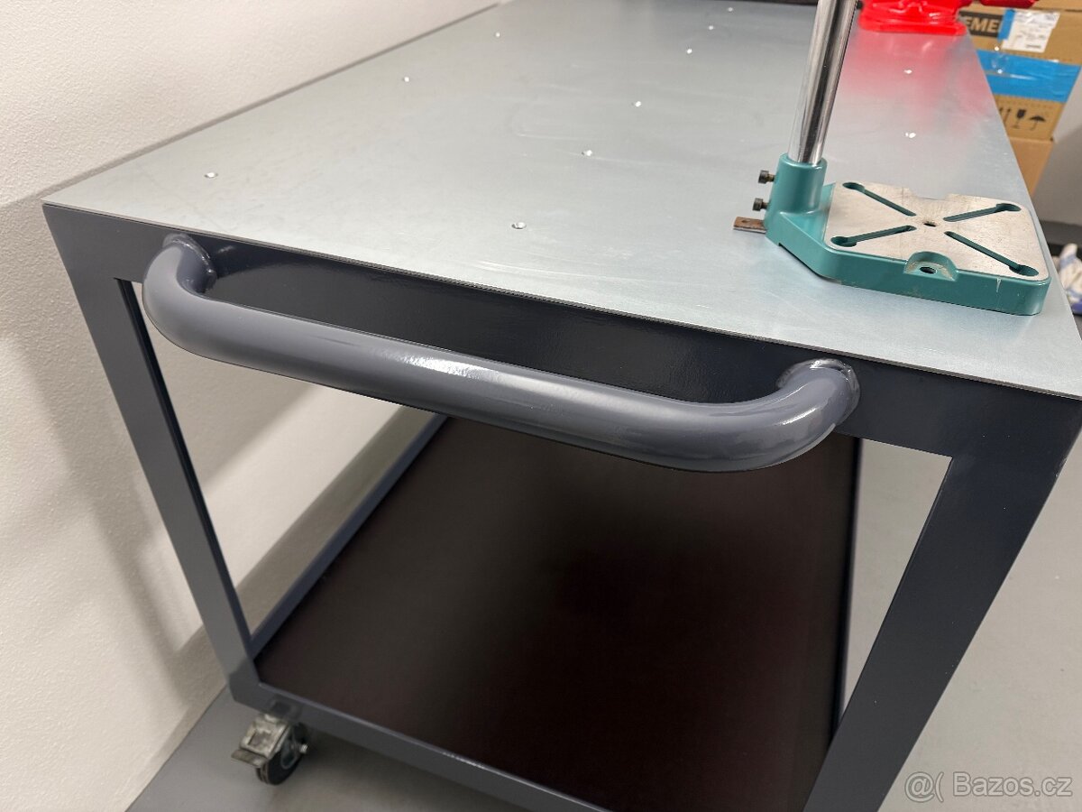 Pojízdný dílenský ponk,stůl - 2