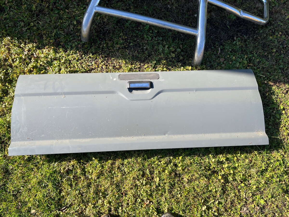 Prodám věci na mitsubishi l200 - 2