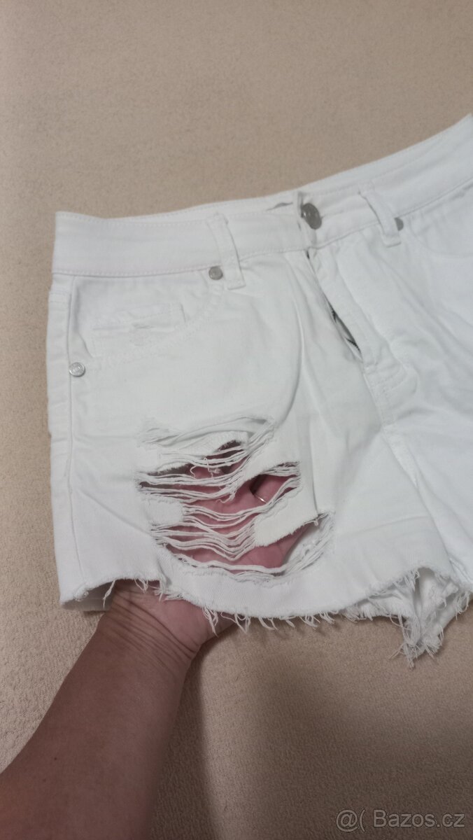 Bílé riflové kraťasy - 2