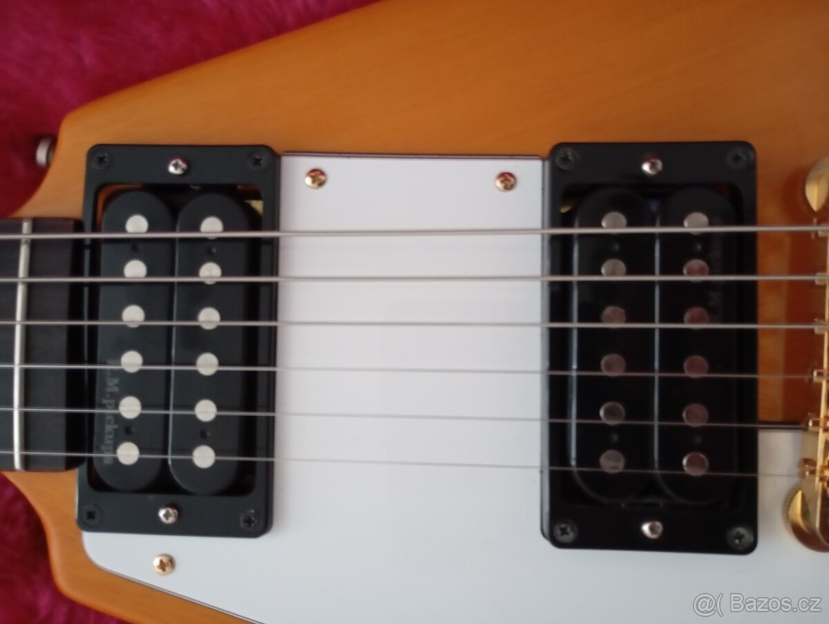 Prodám levorukou Epiphone Flying V Korina - 2
