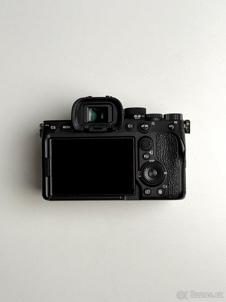 Sony A7IV (super stav, záruka) - 2