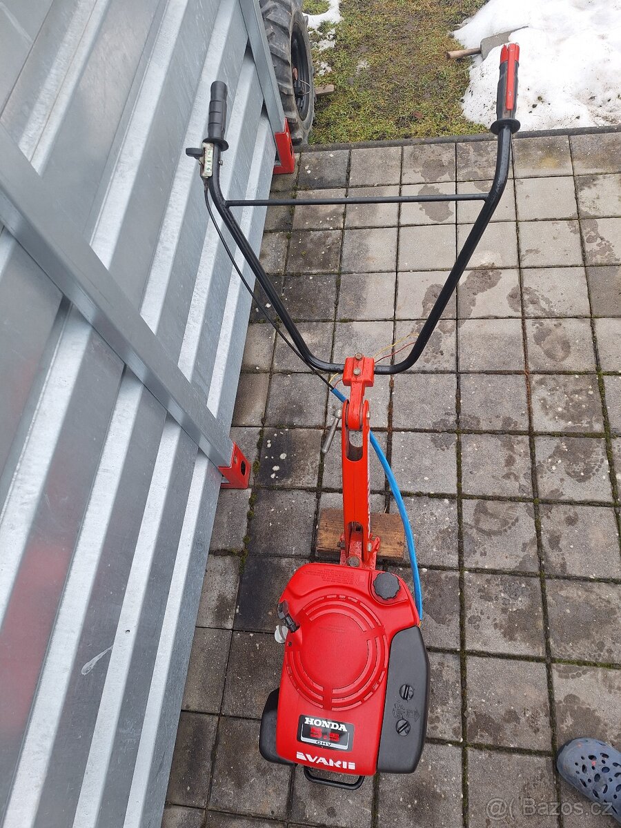 Pohonna jednotka profi Honda GXV 160 - 2