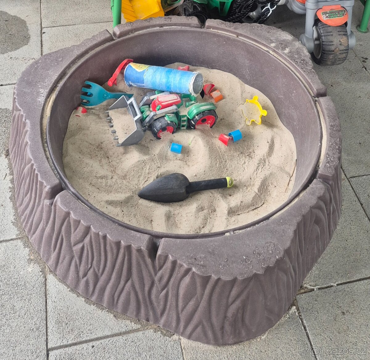 Dětské pískoviště - pařez - 2