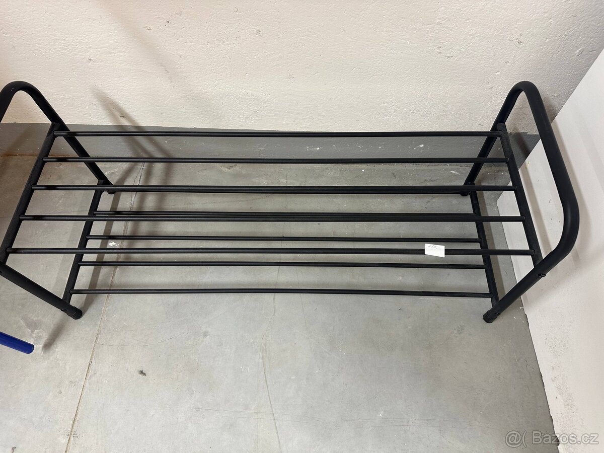 Kovový botník – skladem - 2