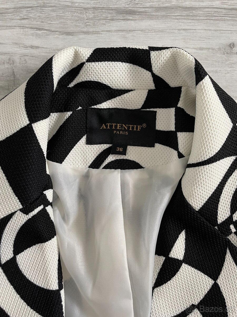 Dámský jarní kabátek - 2