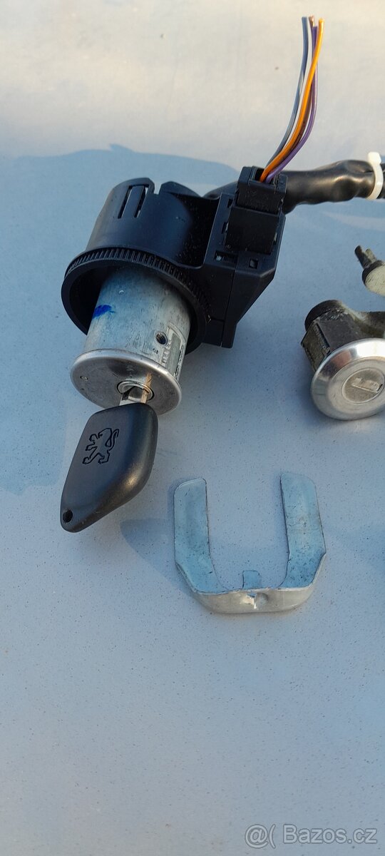 Zámky a spínačka Peugeot 306Hdi - 2