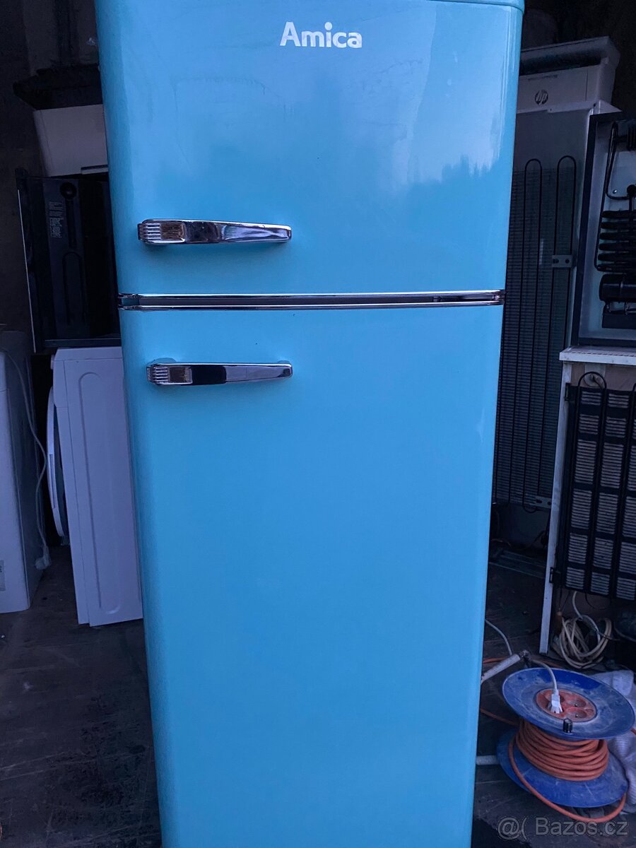 Retro lednice Amica s mrazákem - 2