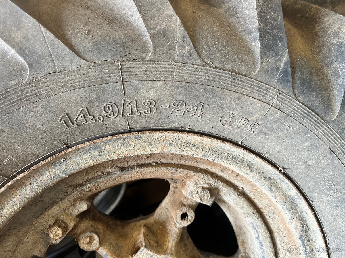 Kompletní kolo Zetor 25A - 2