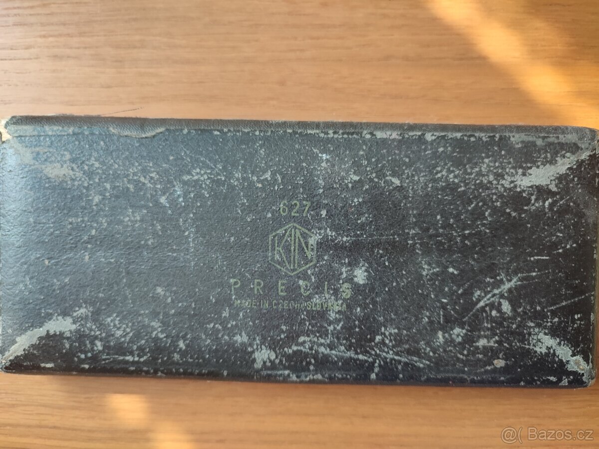 Stará rýsovací sada - 2