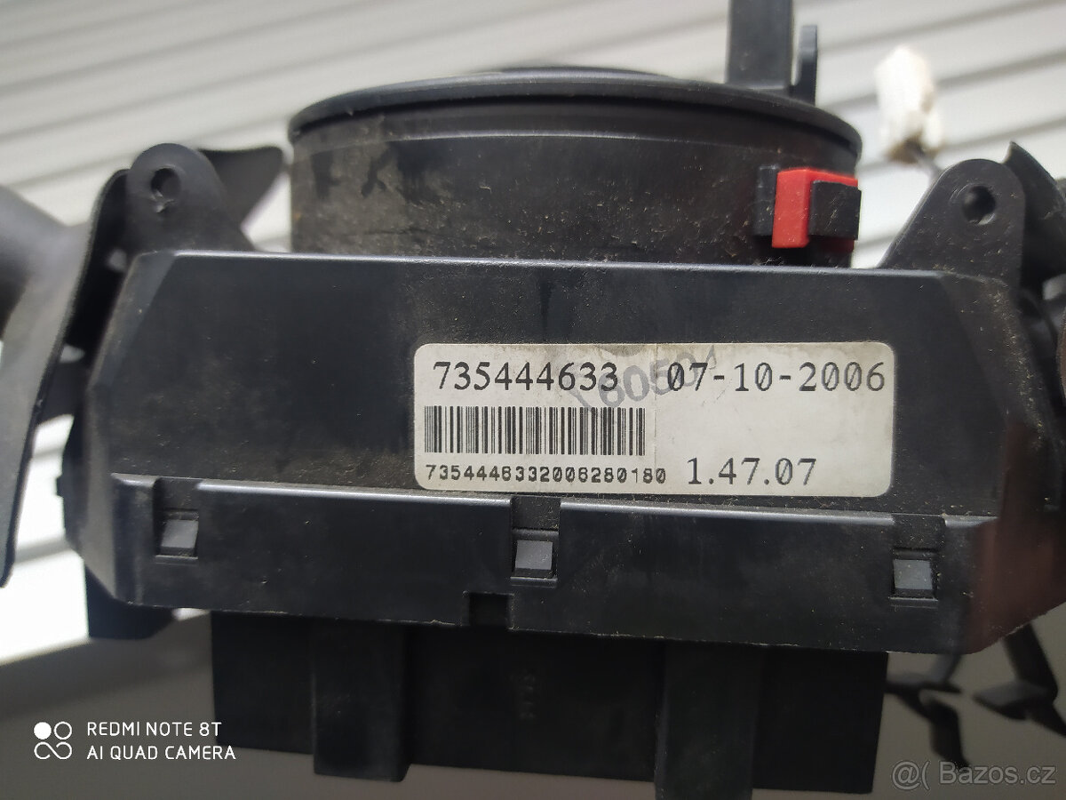 Fiat Panda 169 Páčka blikačů a stěračů - 2