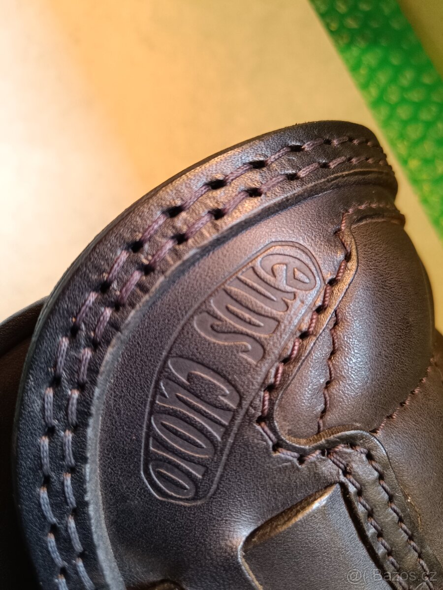 INDIAN SCOUT BOBBER - 2