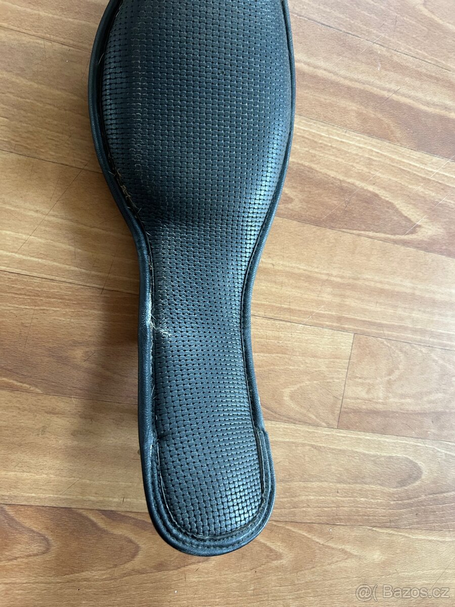 Drezurní podbřišník - 2