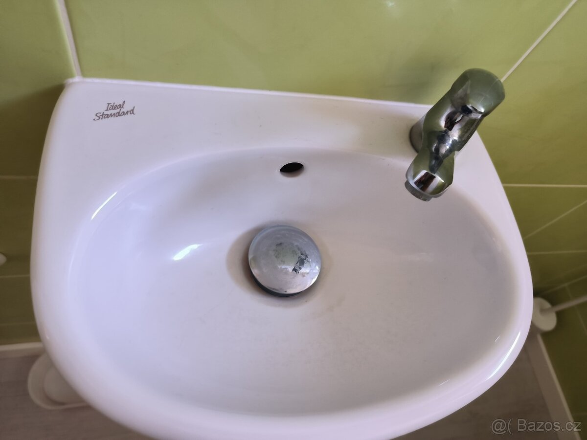 Umvyadlo Ideal standard - 2