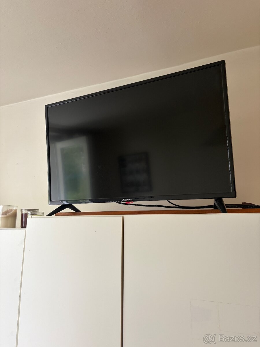 Televize Strong srt32hc2003 - 2