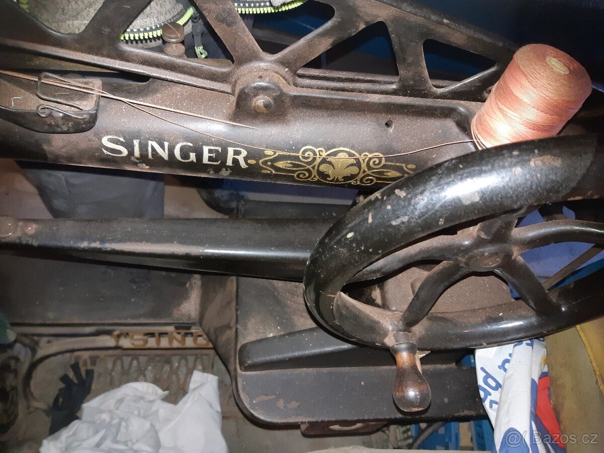 Prodám obuvnický šicí stroj Singer - 2