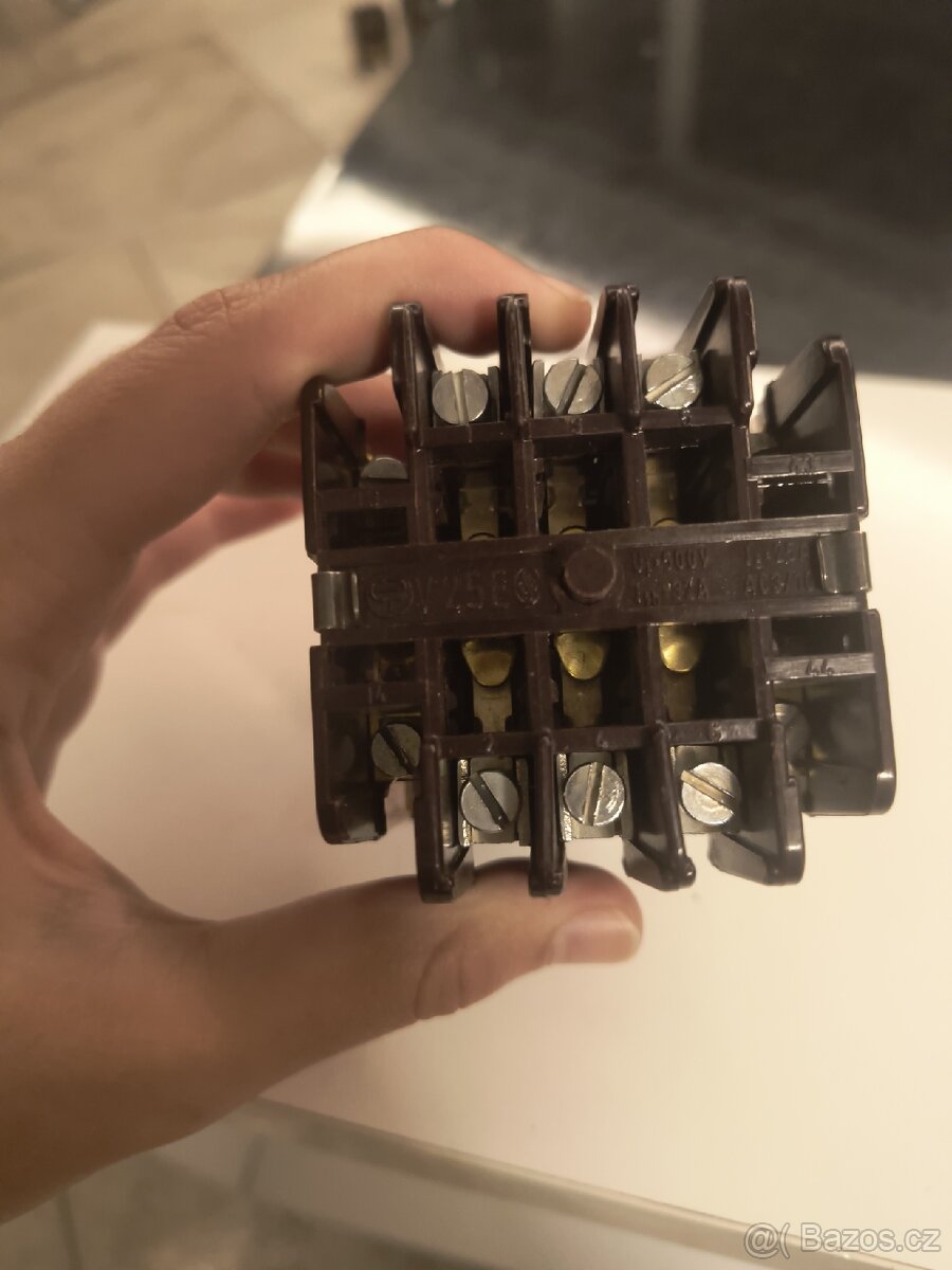 Stykač v25e - 2