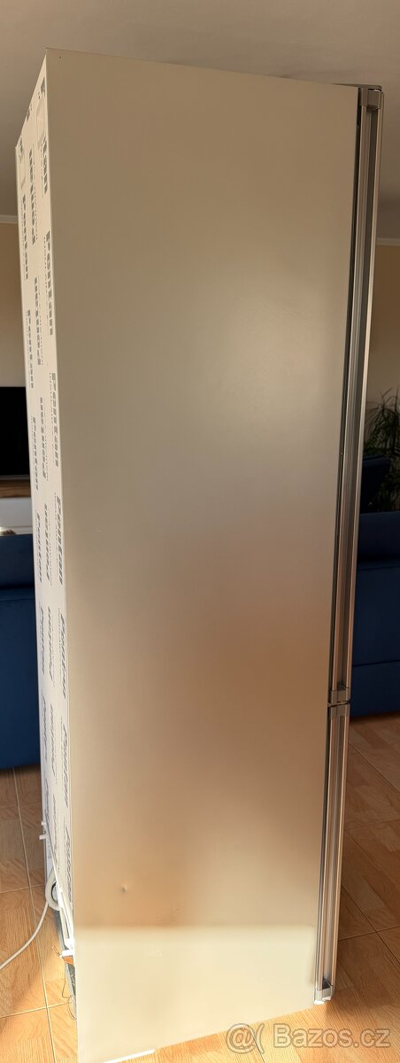 Chladnička s mrazničkou Bosch KGN39VL45 Inoxlook - 2