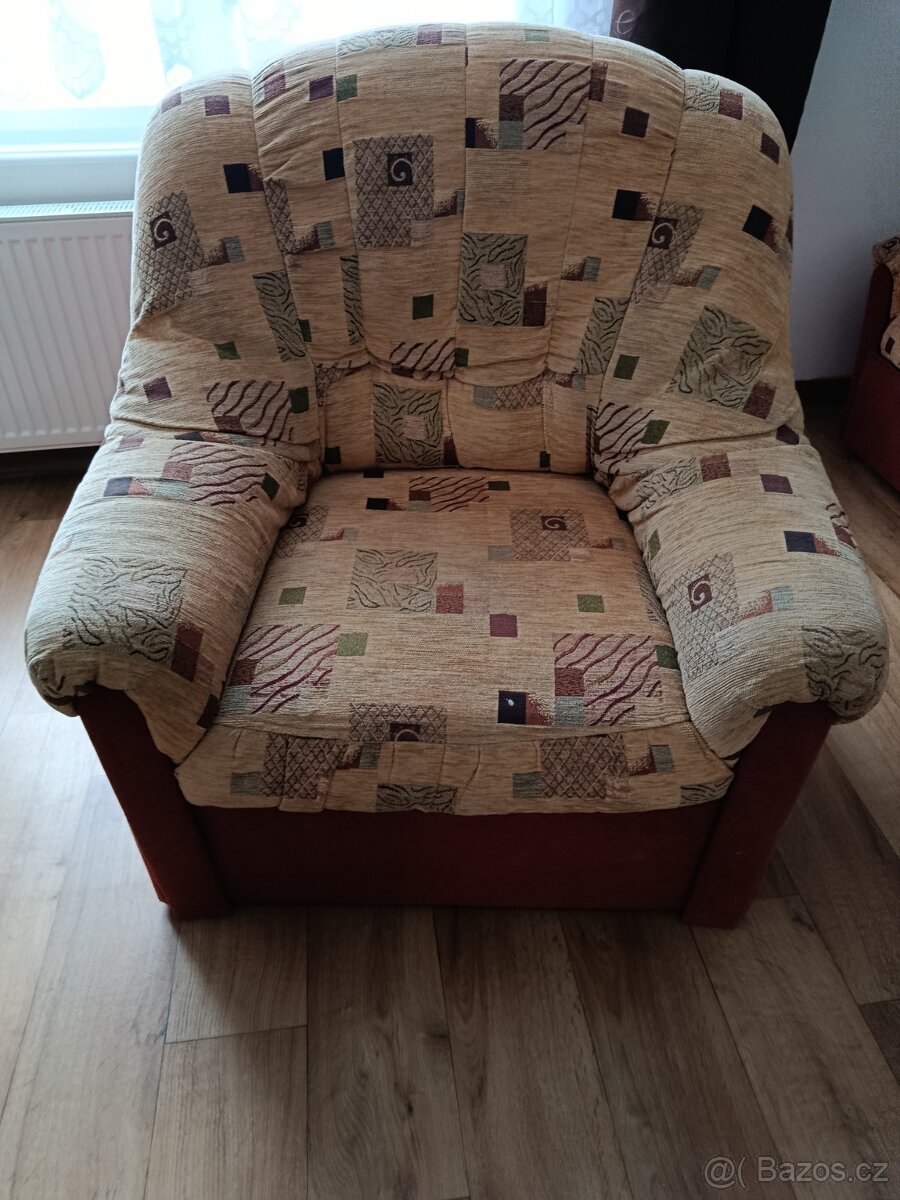 Rozkládací gauč a křeslo - 2