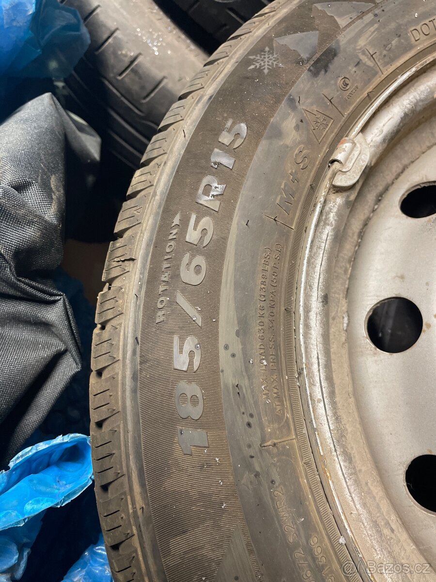 Prodám pneu 185/65/R15 zimní - 2