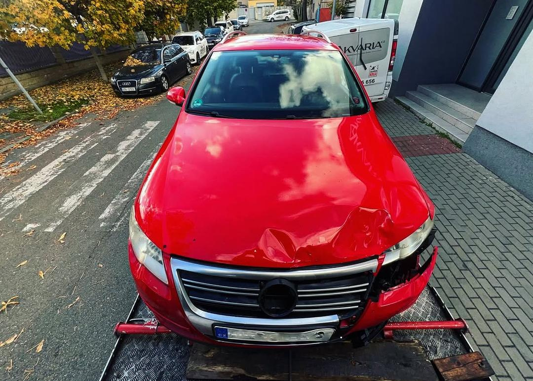 Vůz na náhradní díly VW Passat B6 kombi 2007 BMP JPJ LY3D - 2