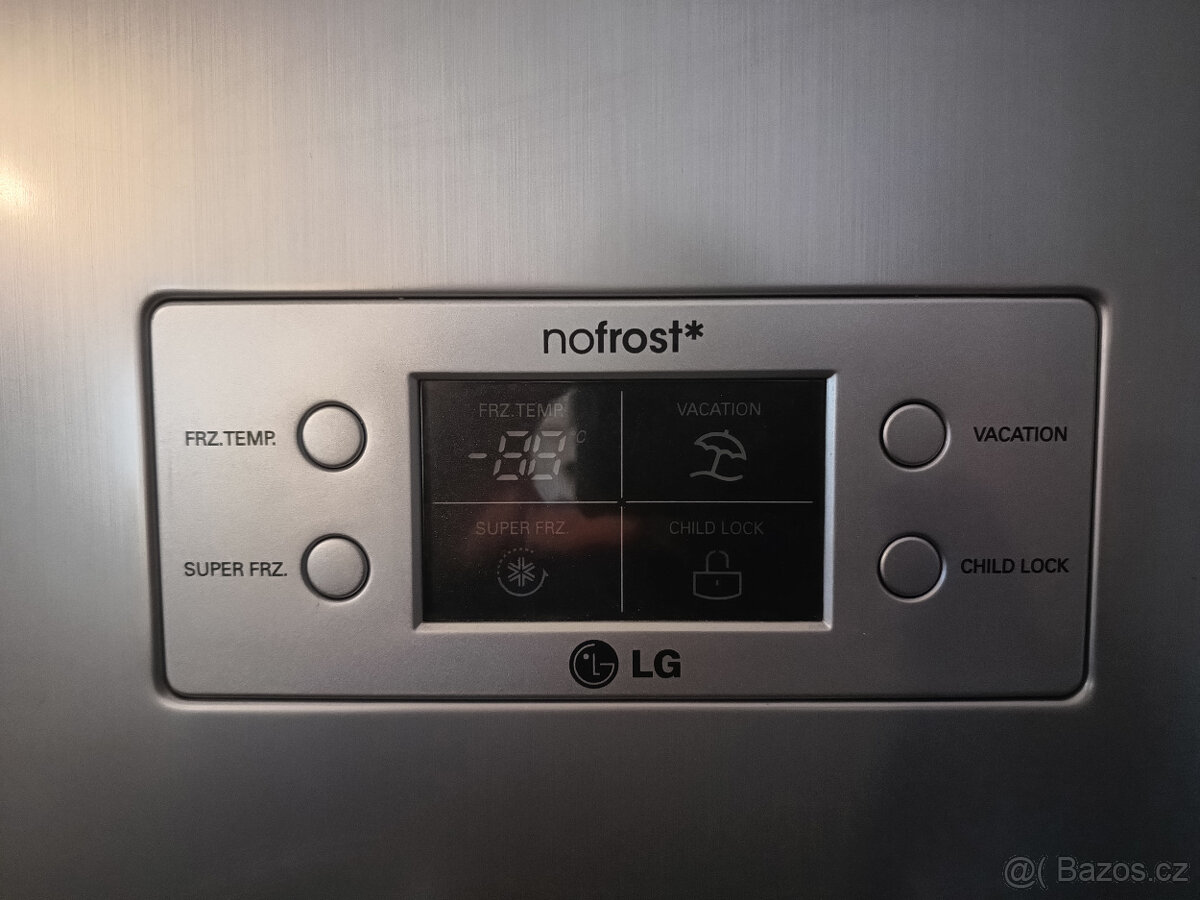 NO FROST CHLADNIČKA S MRAZNIČKOU LG - A++ - 190cm - 2
