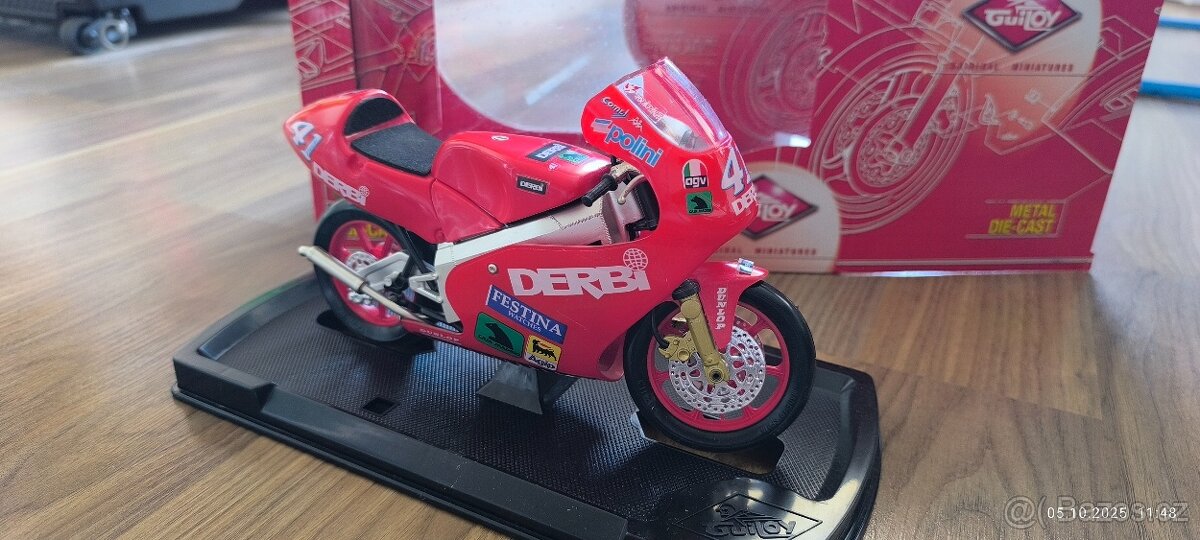 Model motorka Derbi 1:10 Guiloy - 2