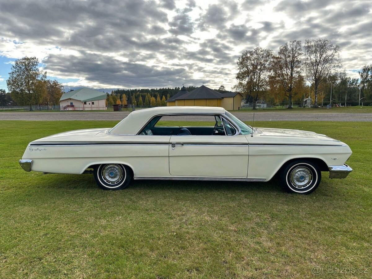 1962 Chevrolet Impala Sport Coupe - 2