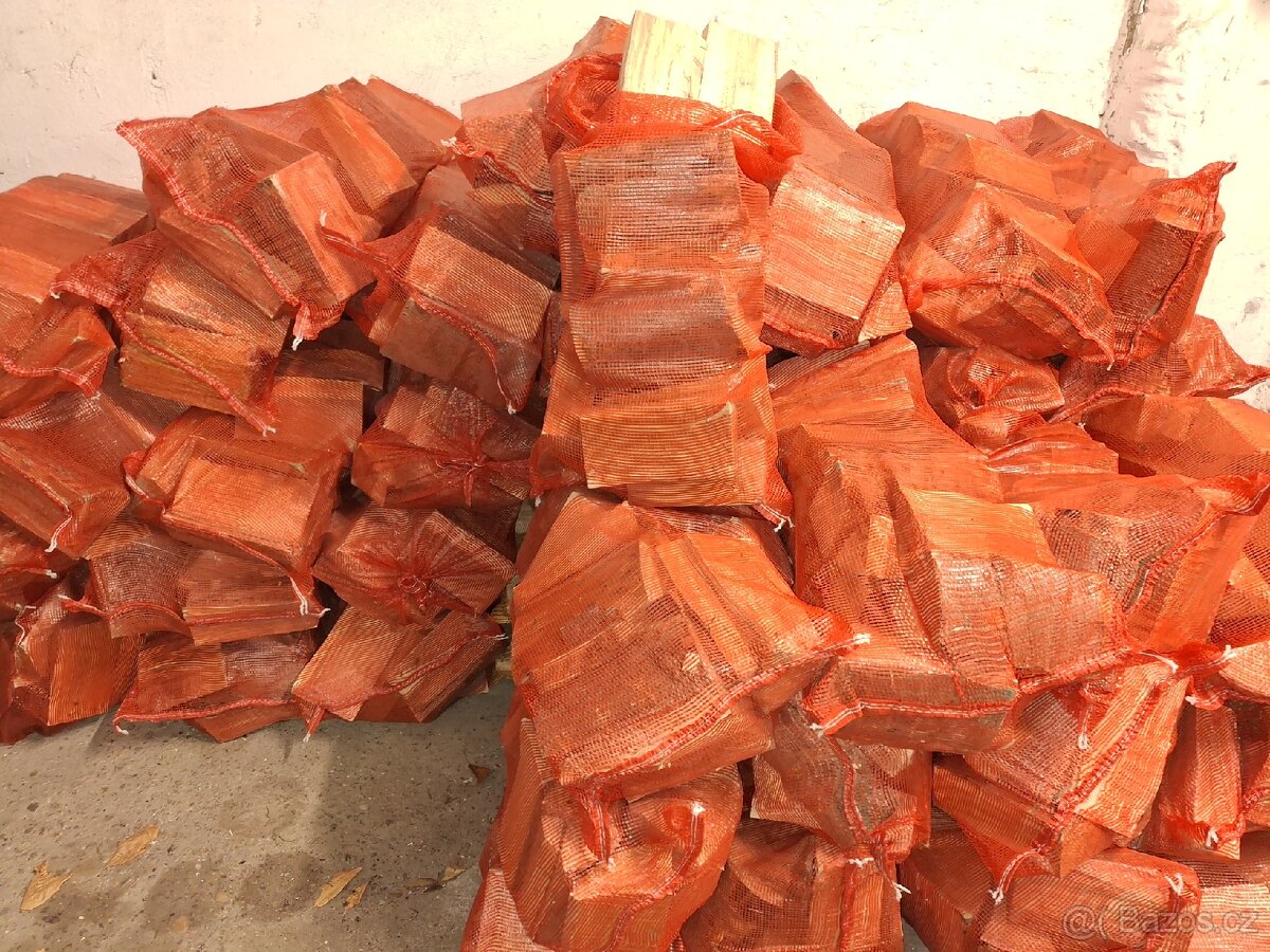 Dřevo na uzení - 2