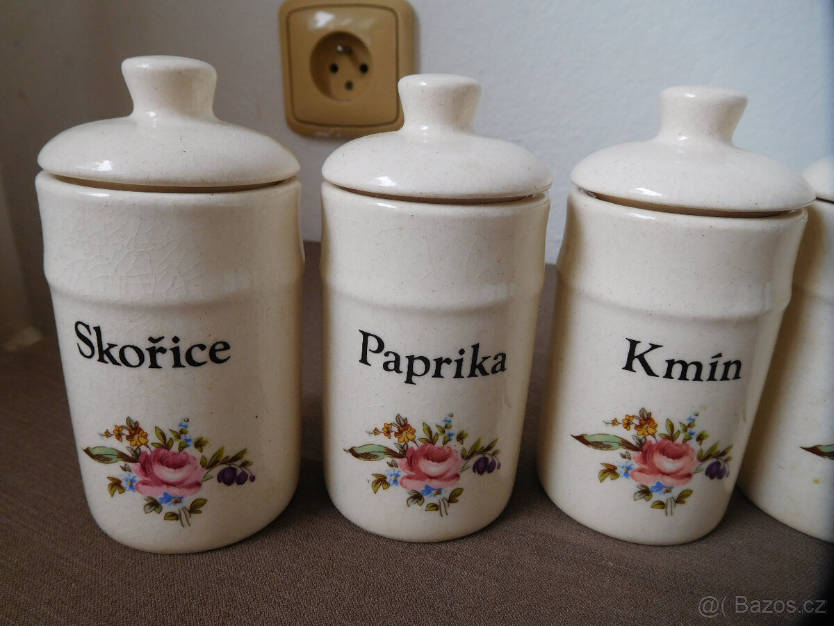 STARÉ KULATÉ KOŘENKY - 2