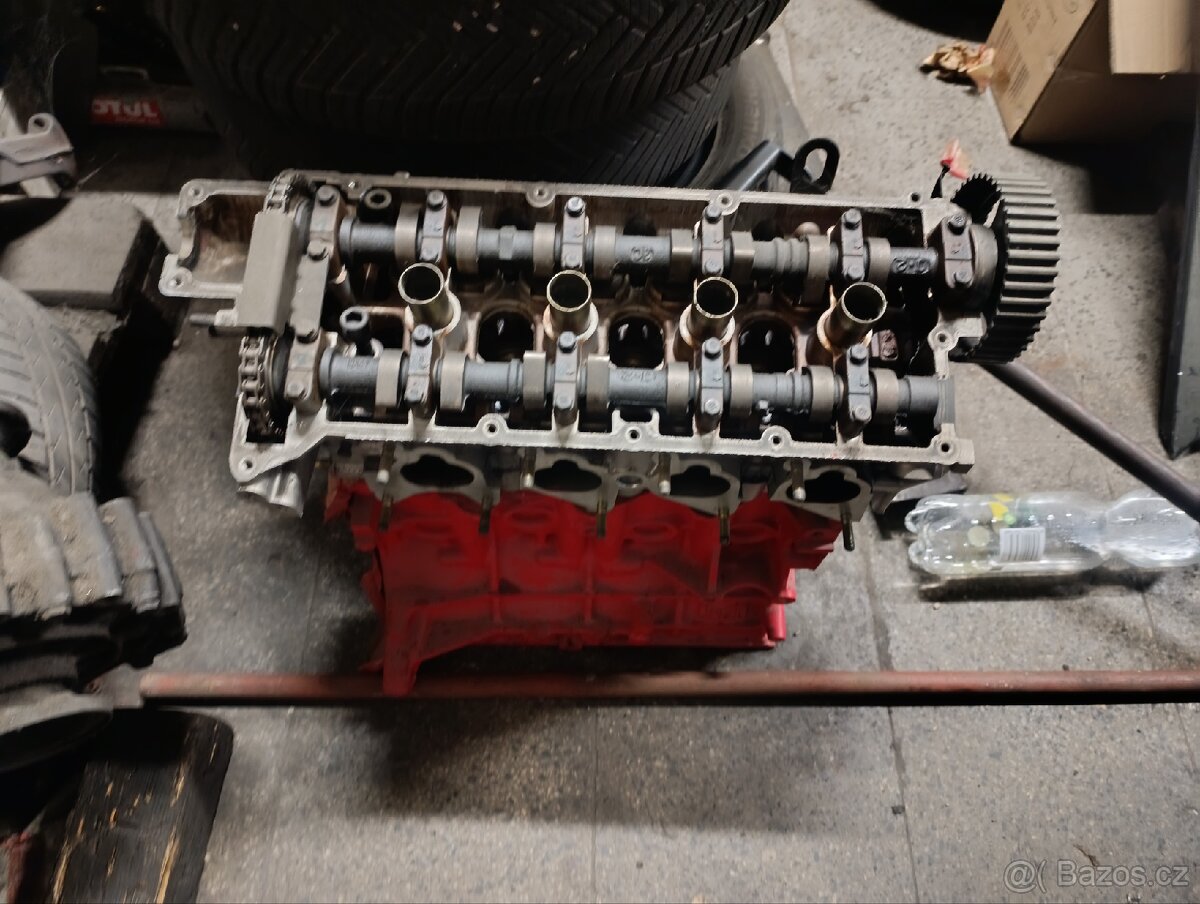 Hyundai coupe 2.0i - 2