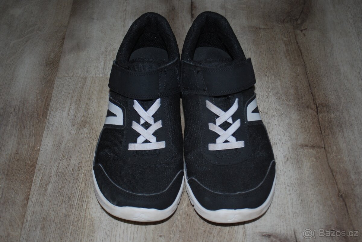 TENISKY, ZN.DECATHLON, VEL.39 - 2