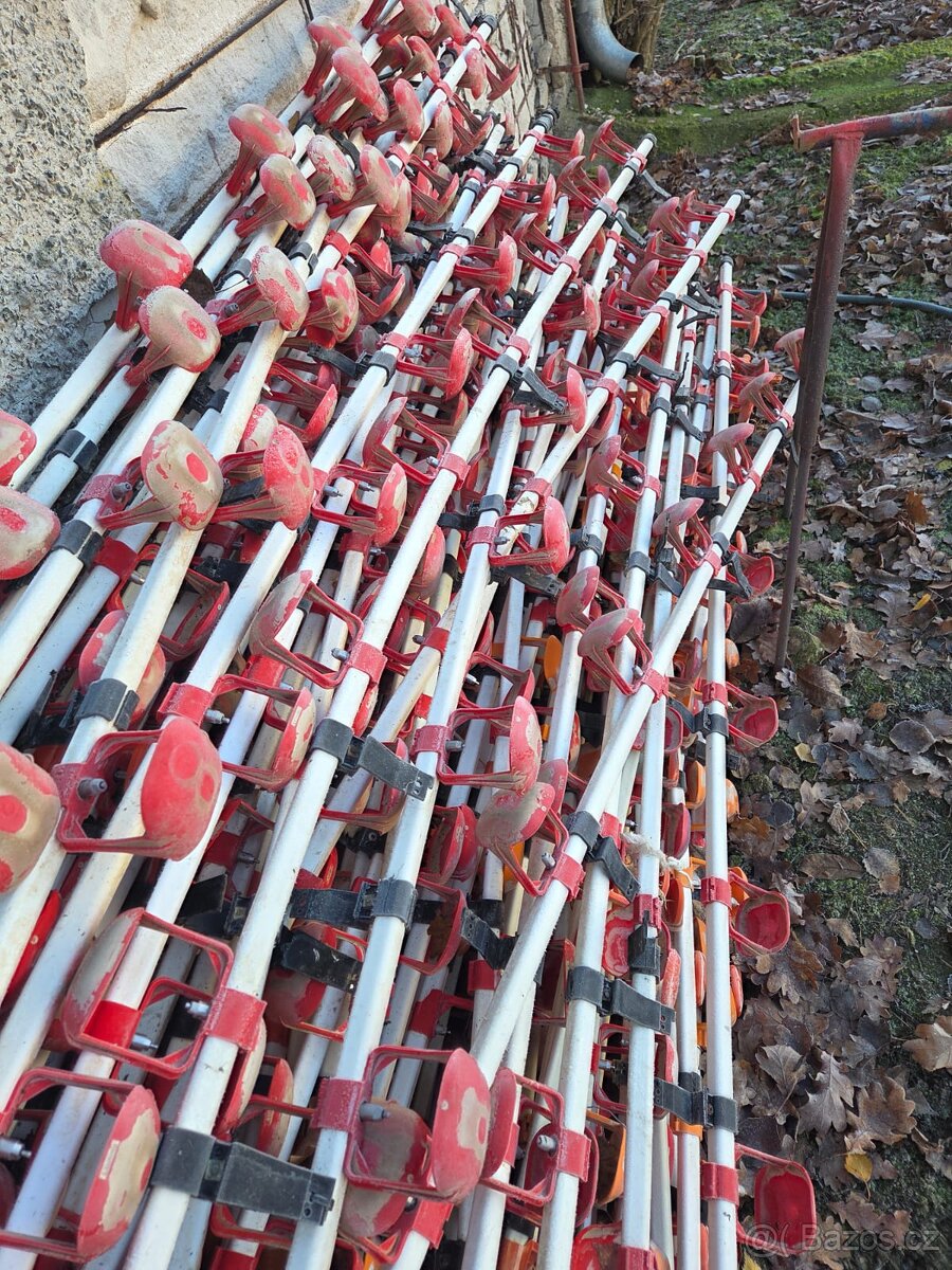 Napáječka pro slepice a drůbež - 2