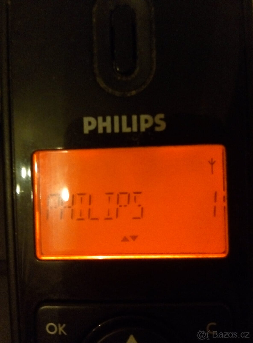 Bezdrátový telefon na pevnou linku Philips SE150 - 2