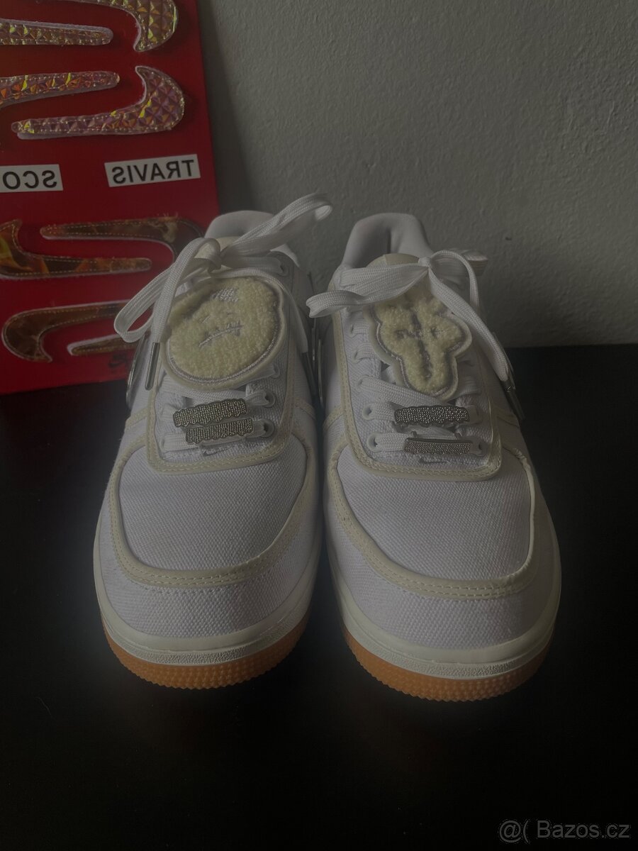 Travis Scott x Nike Air Force 1 - 2