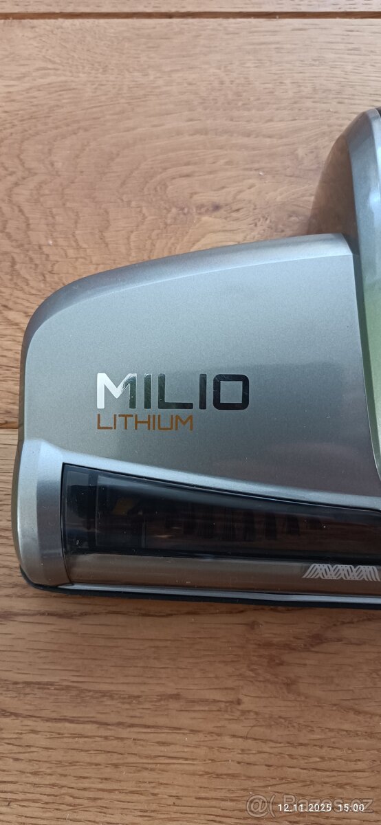 Příslušenství k vysavači//kartáč - 2