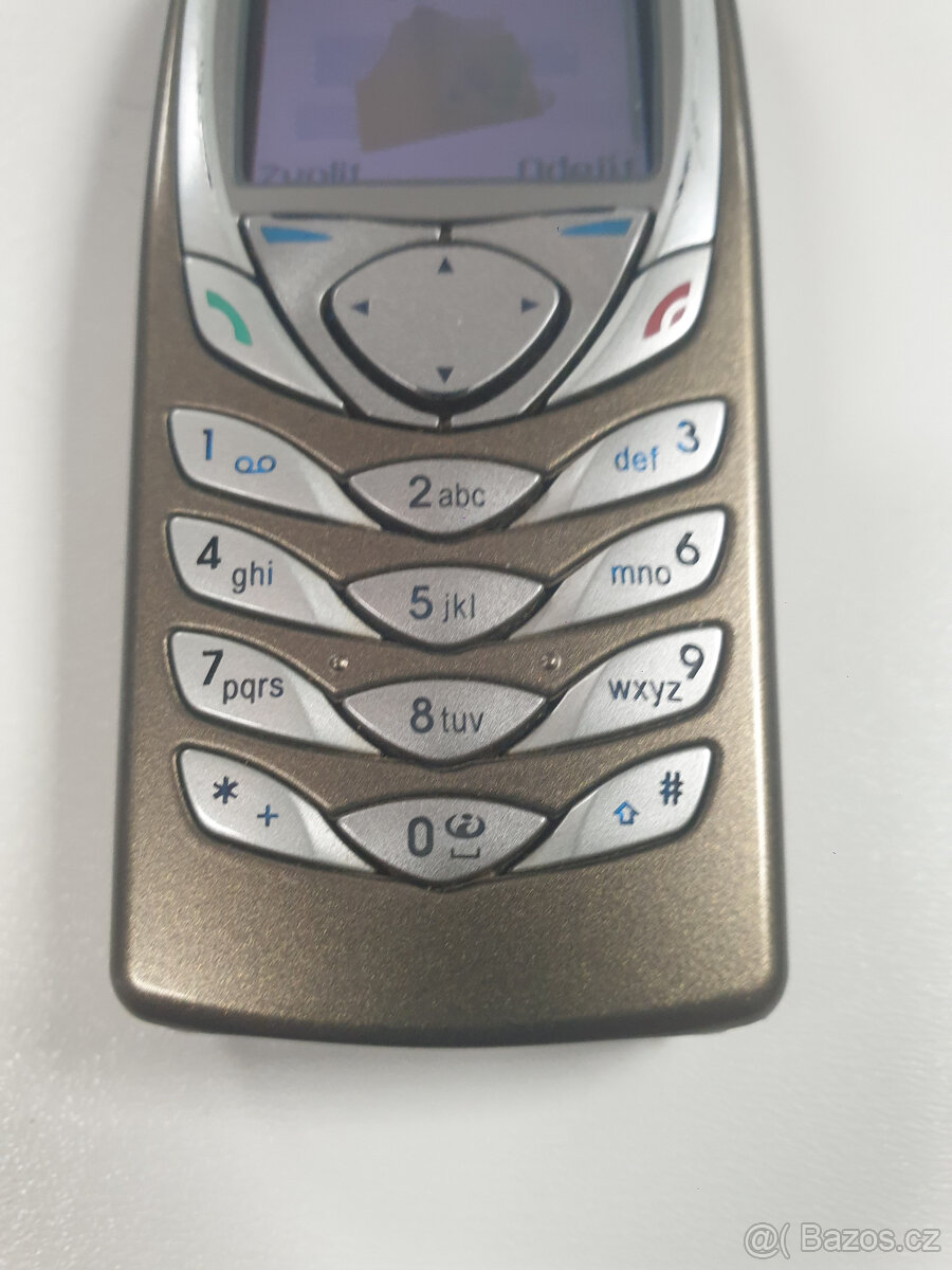 Nokia 6100 - 2