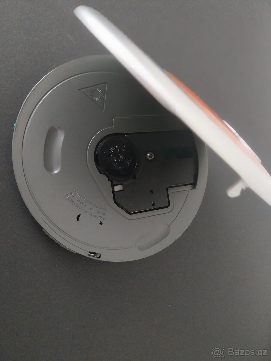 CD přehrávač Grundig - 2