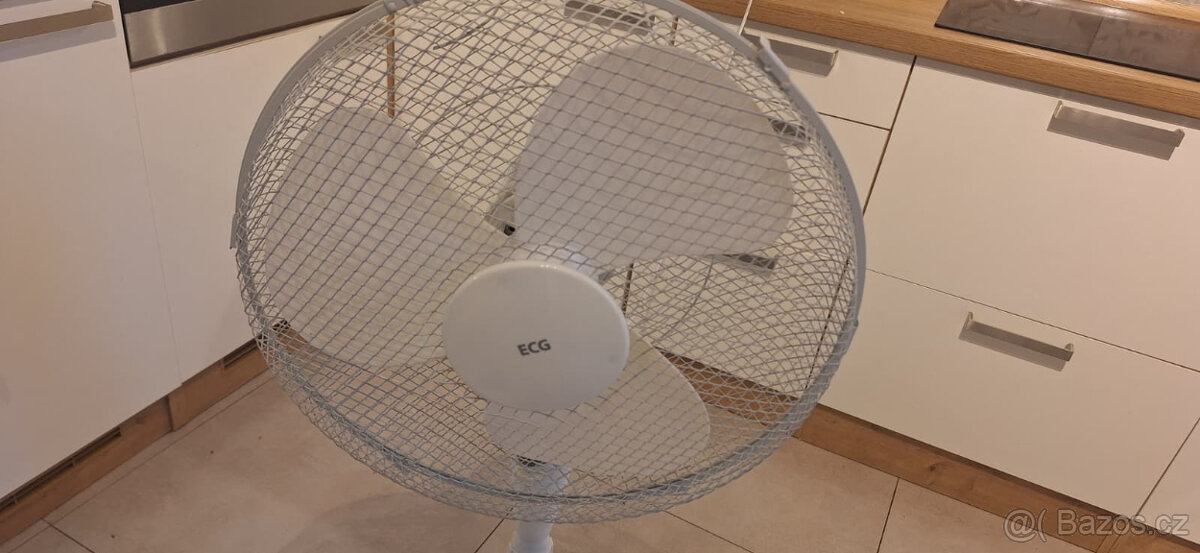 Stojanový větrák – bílý, 3 rychlosti, 50W - 2