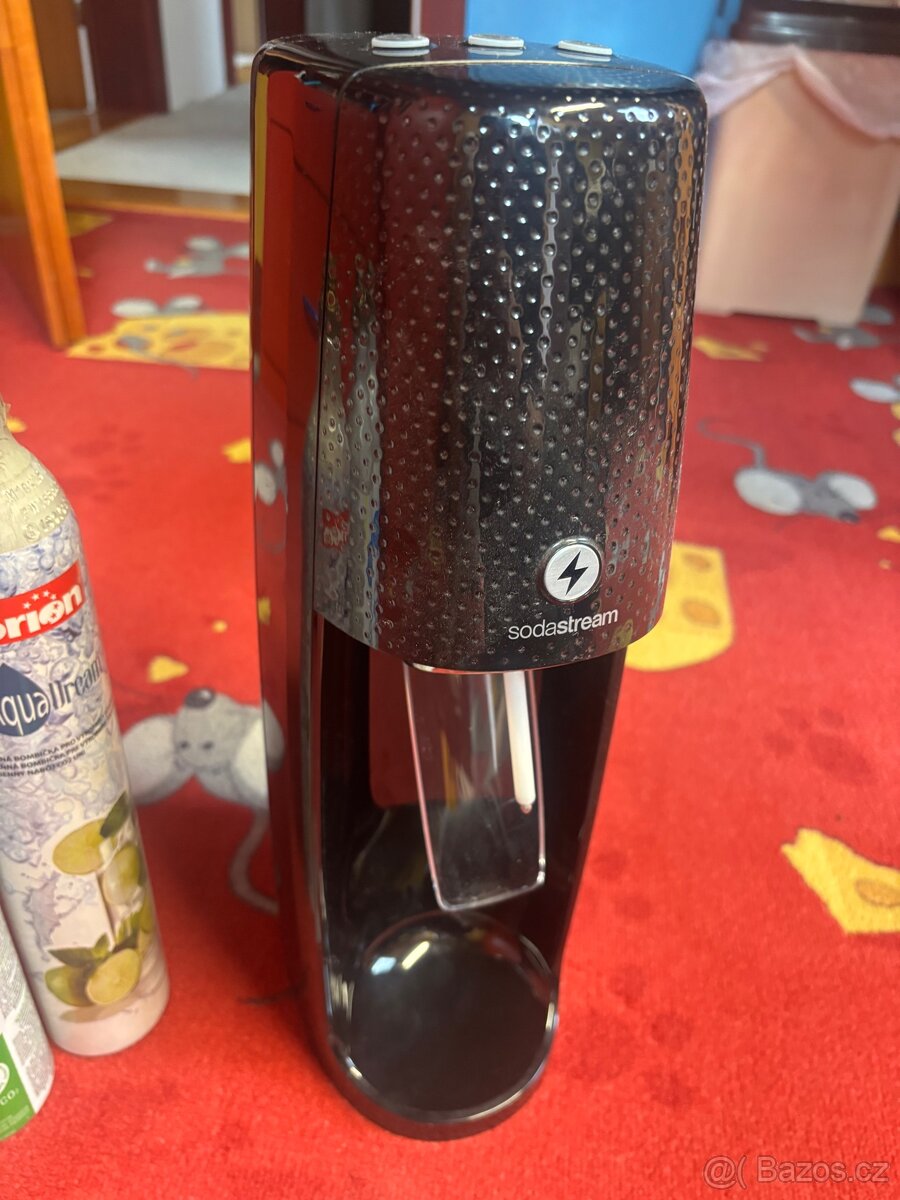 Sodastream + 4 bombičky - 2