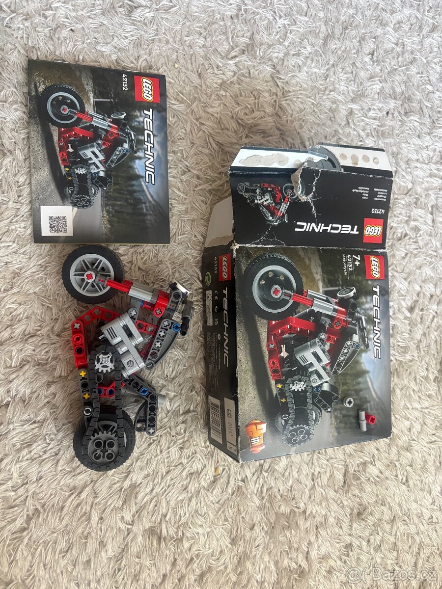 Lego Technic 42132 Motorka - 2