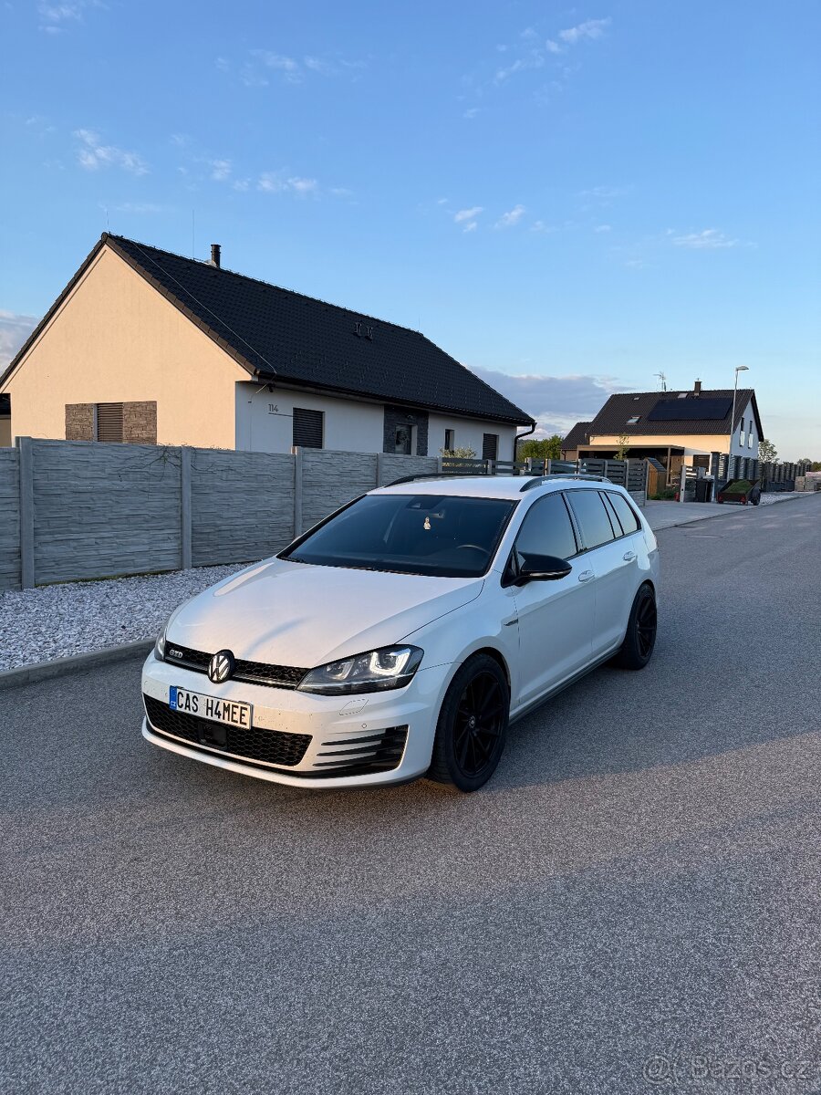 Volkswagen Golf 7 GTD - 2